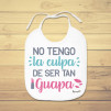 Divertido babero para niña personalizado de bebe con frase original y graciosa