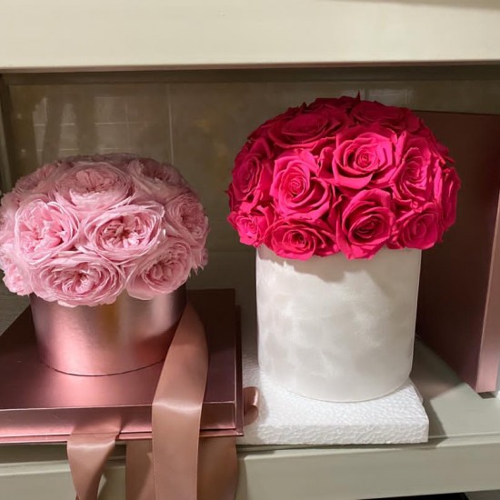 Rosas preservadas bouquet en caja transparente - Flores preservadas San  Valentín y Día de la Madre