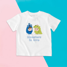 Camiseta para niña y niño de manga corta con dibujo de monstruos enamorados