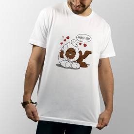 Camiseta blanca de manga corta unisex con Baymax abrazando a Chewbacca