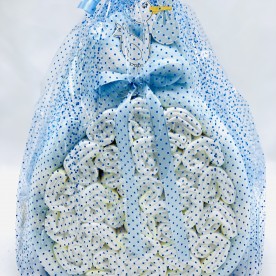 Tarta de pa&ntilde;ales DODOT Cig&uuml;e&ntilde;a con manta, adorno cig&uuml;e&ntilde;a y peluche a conjunto - Regalo original para reci&eacute;n nacido con DEDICATORIA